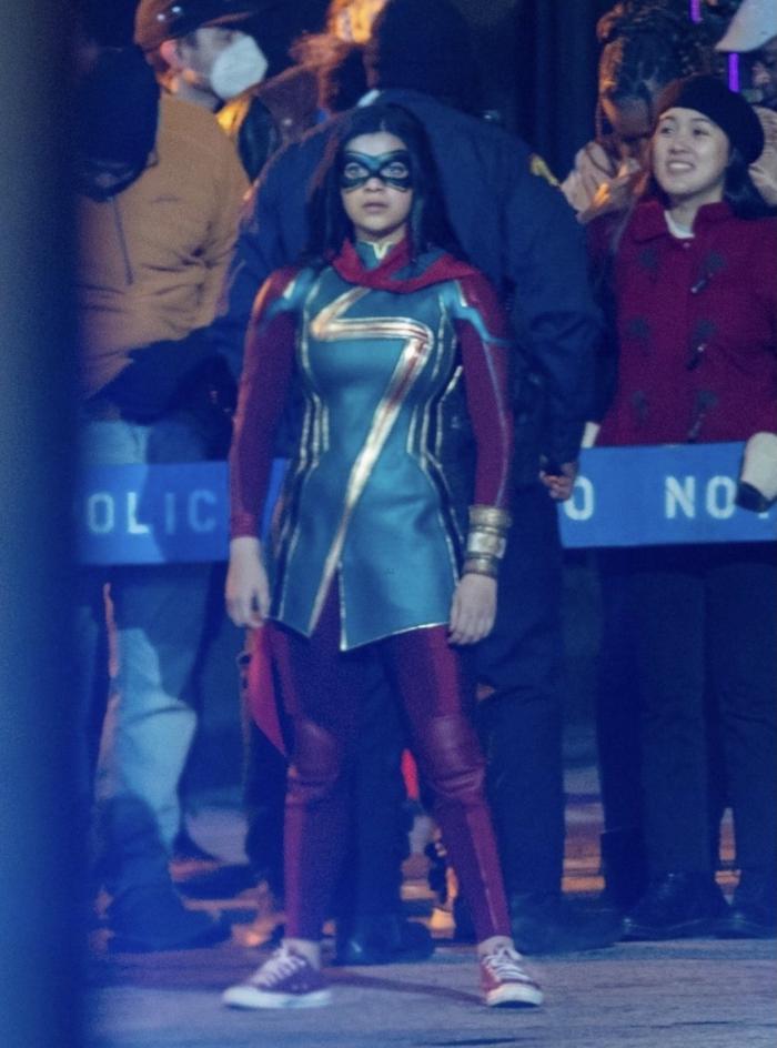 1619957286 285 MsMarvel el disfraz de heroina se filtro y es horrible