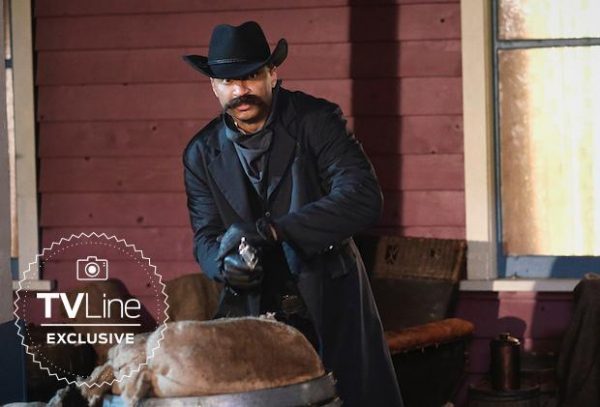 Arrowverse: David Ramsey se sincera sobre sus apariciones en Batwoman y Legends of Tomorrow (foto) 2 Arrowverse David Ramsey se sincera sobre sus apariciones en Batwoman