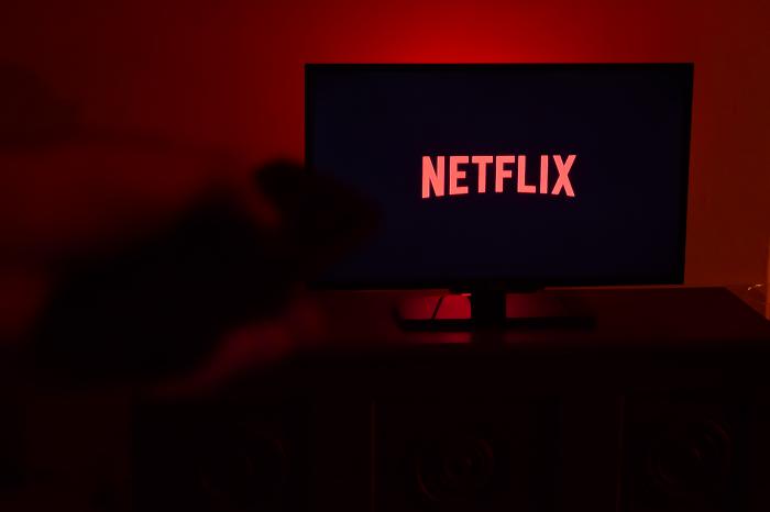 Netflix: la nueva solución para bajar el precio de la suscripción no te agradará 4 1625561526 646 Netflix la nueva solucion para bajar el precio de la