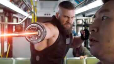 Shang-Chi: El desafío de la escena de la pelea del autobús con Razor Fist