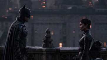 Batman y Catwoman se unen contra Riddler en nuevo tráiler