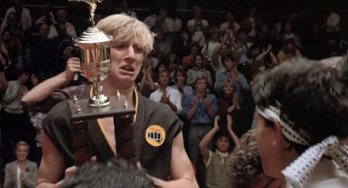 Cobrai Kai este error de las peliculas de Karate Kid