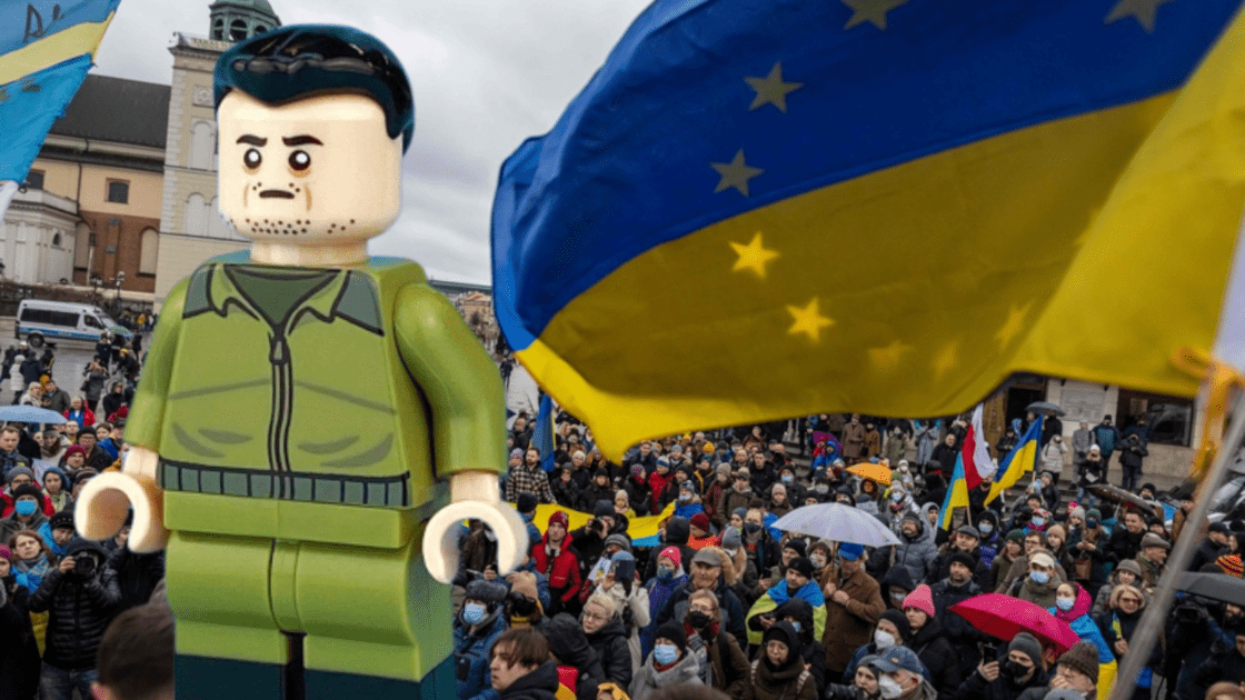 LEGO: la empresa apoya a Ucrania con estas sorprendentes figuritas