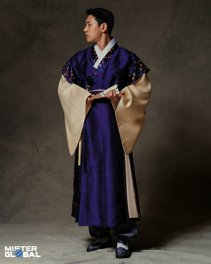 1647872647 255 30 atuendos tradicionales que parecen jefes de videojuegos