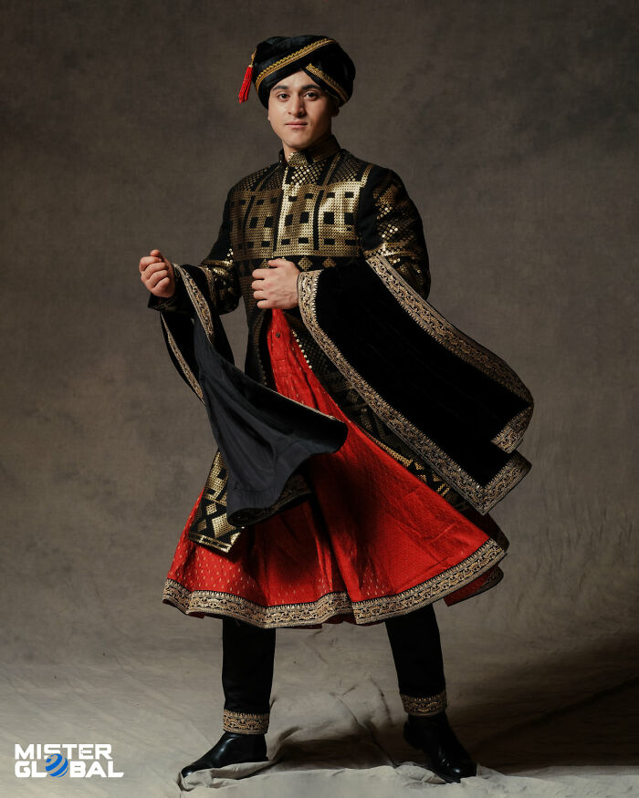 1647872647 688 30 atuendos tradicionales que parecen jefes de videojuegos