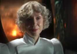 Sandman: Gwendoline Christie finalmente se revela como Lucifer (Avance de Geeked Week)