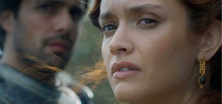 House of the Dragon: Olivia Cooke se burla de "muy buenos guiones" (nuevas fotos) 1 House of the Dragon: Olivia Cooke se burla de "muy buenos guiones" (nuevas fotos)