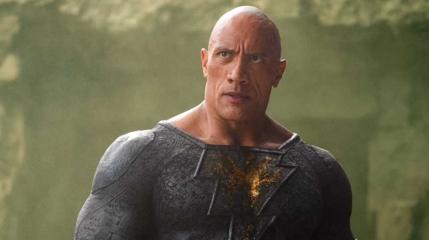 Black Adam: Nuevas imágenes de la película con Pierce Brosnan