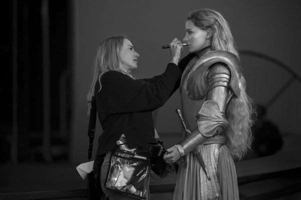 Los Anillos del Poder: Nuevas fotos sublimes de Númenor y carteles inéditos 10 1660303687 399 Los Anillos del Poder Nuevas fotos sublimes de Numenor y