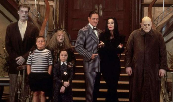 La familia Addams: la serie de Tim Burton se revela a través de nuevas imágenes muy prometedoras 3 1660726809 93 La familia Addams la serie de Tim Burton se revela