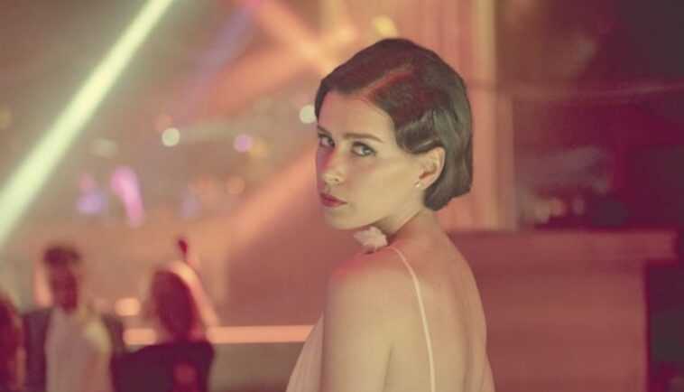 365 Días 3 El año siguiente: ¡Explicación del final! 1 Ayther logo