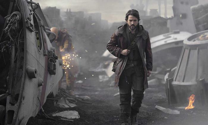 1663849450 939 Andor aqui esta que actor dobla al droide B2EMO en