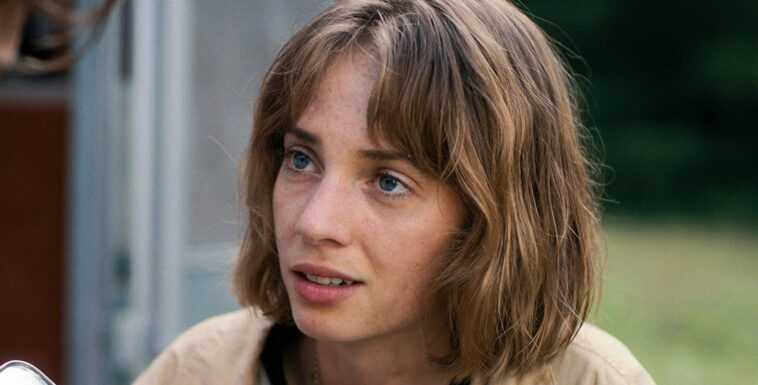 Stranger Things temporada 5: a Maya Hawke le encantaría ver la heroica muerte de Robin 1 Stranger Things temporada 5: a Maya Hawke le encantaría ver la heroica muerte de Robin