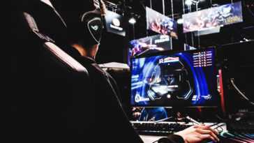 Juega como un profesional con este monitor curvo para juegos