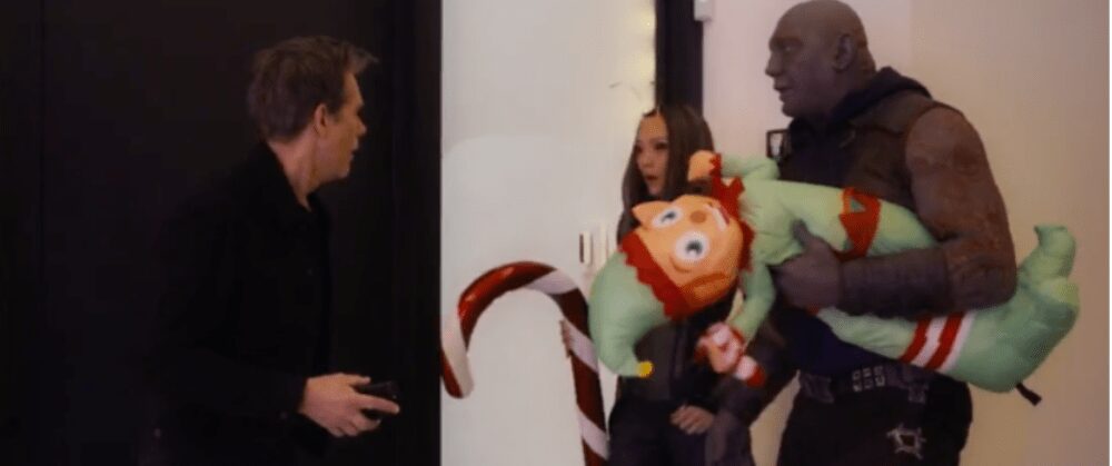 Guardianes de la Galaxia: ¡Los Guardianes secuestran a Kevin Bacon!  (Tráiler especial de Navidad)