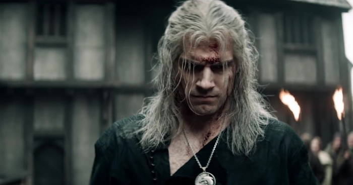 The Witcher Liam Hemsworth rinde homenaje a Henry Cavill tras