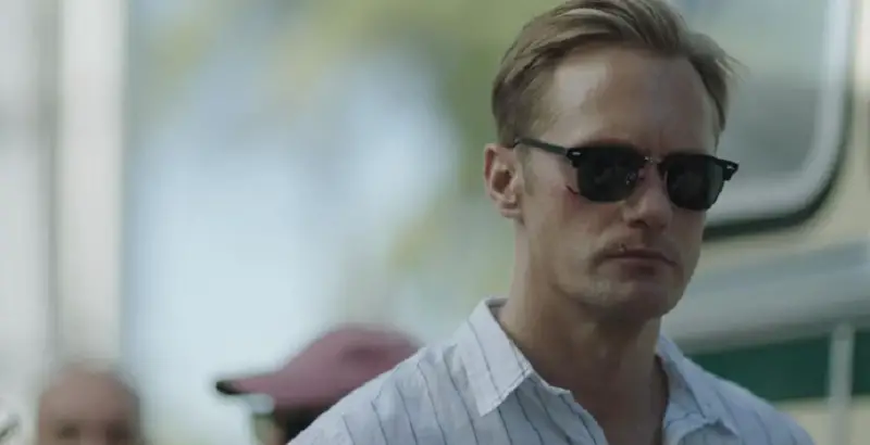 Infinity Pool: ¡Explicación del final! ¿Es el clon o James? 2 extremo de la piscina infinita