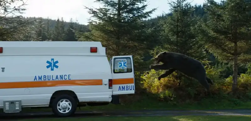 Crazy Bear: ¡Explicación del final! Quien esta muerto ? 2 final del oso loco