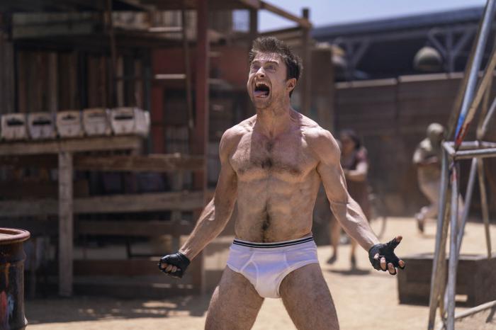 El hacedor de milagros Aniel Radcliffe en calzoncillos