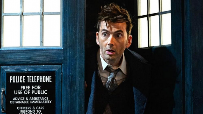 doctor que david sosteniendo