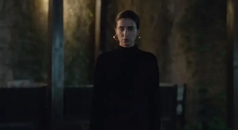 Naga: ¡Explicación del final! Quien esta muerto ? ¿Sara y su padre? 2 final naga