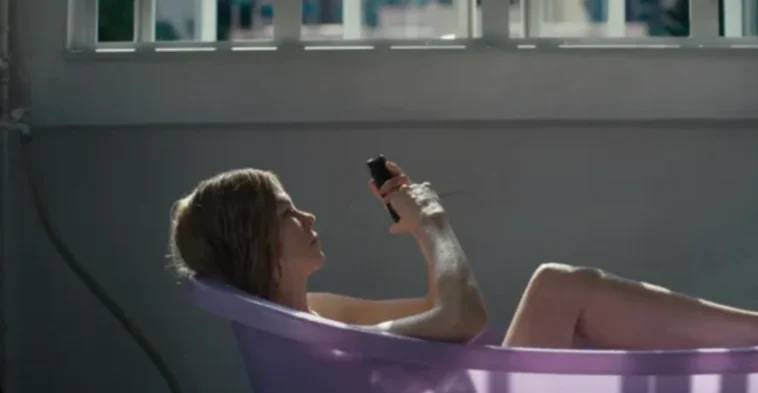 Les Expatriées Temporada 1: ¿Está inspirada en una historia real? 1 Ayther logo