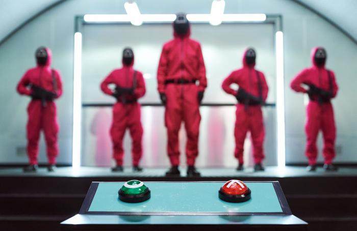 Guardias de temporada de juego del calamar