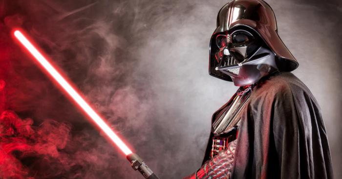 Star Wars: Darth Vader poseería este insospechado poder de los Sith gracias a su capa 3 sable de luz de darth vader
