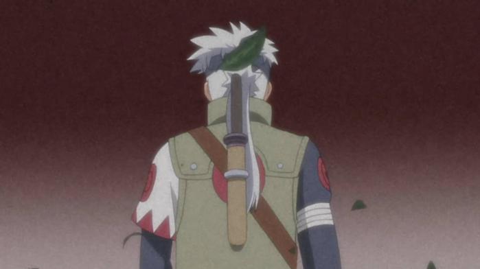 padre de kakashi hatake colmillo blanco desde atrás