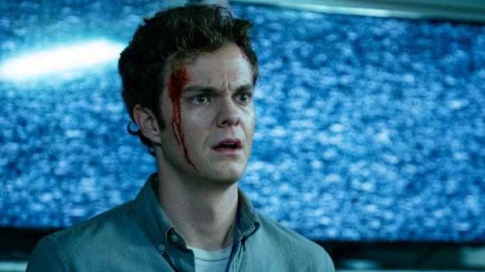 Jack Quaid como Hughie Campbell