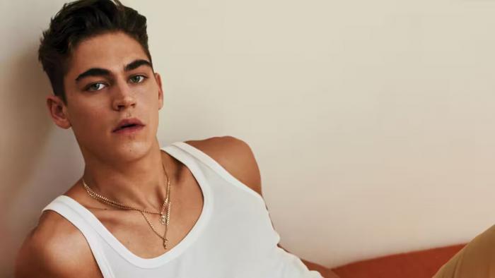 héroe fiennes tiffin