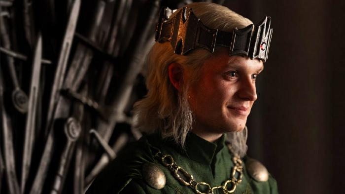 casa del dragón aegon 