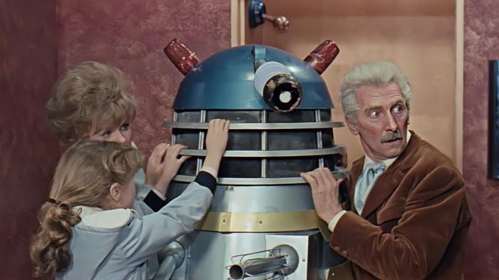 Médico que Peter Cushing