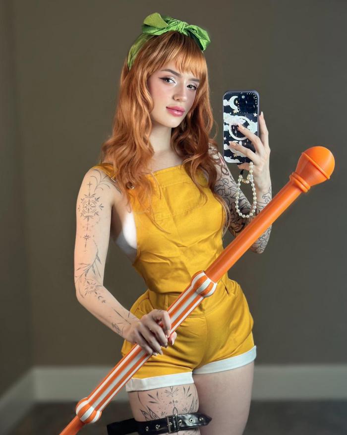 One Piece: este sublime cosplay de Boa Hancock te volverá loco 5 vestido amarillo nami cosplay