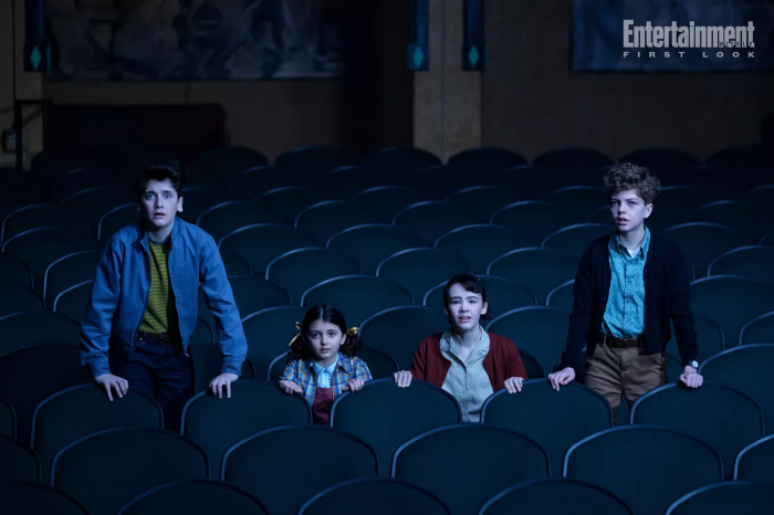 niños en la serie It: Bienvenidos a Derry