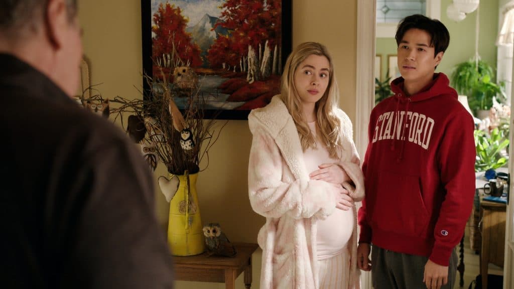 Lizzie embarazada en Virgin River