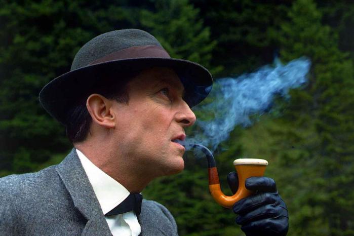 Sherlock: Steven Moffat adelanta este proyecto particularmente emocionante 4 Sherlock Holmes interpretado por Jeremy Brett