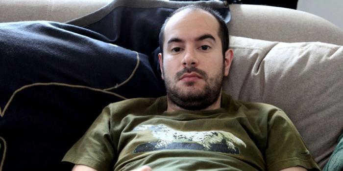 En resumen, Kyan Khojandi