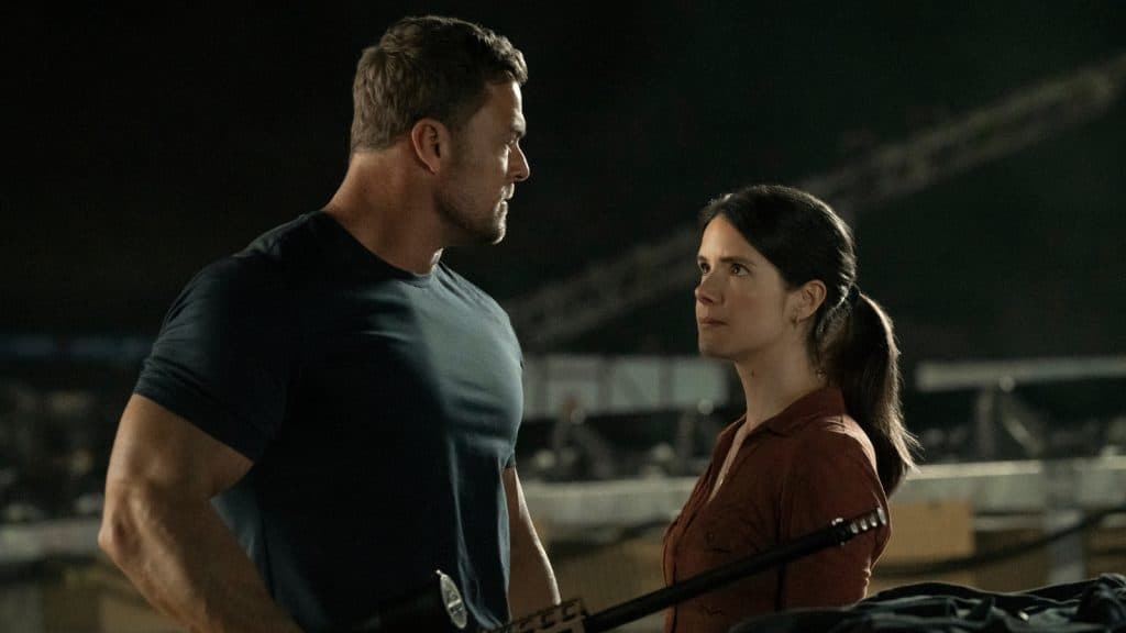 Reacher y Susan Duffy en la temporada 3 de Reacher
