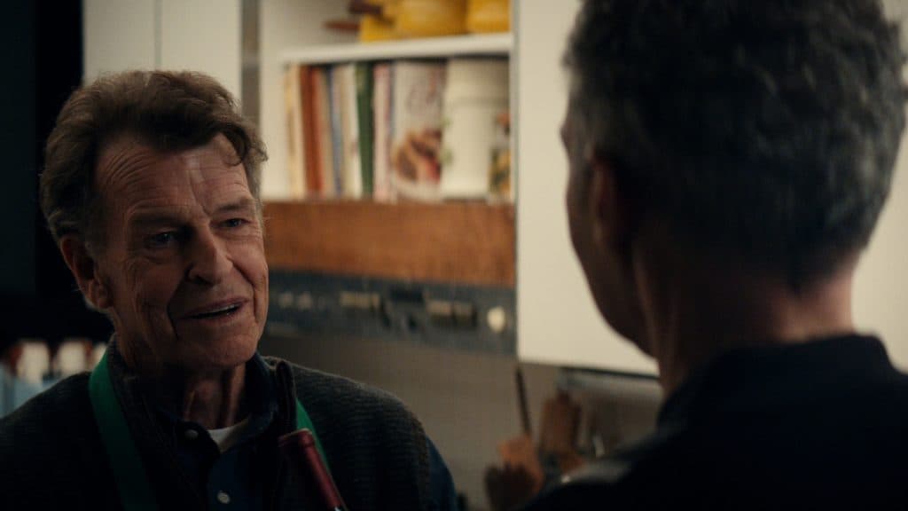 Fields y Irving en la temporada 2 de Severance