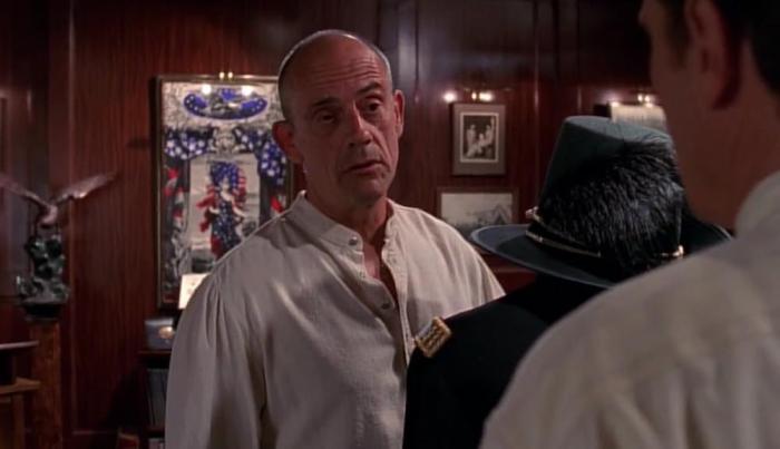 Malcolm: Estos 11 caracteres deben regresar para el regreso de la comedia de situación 13 Walter