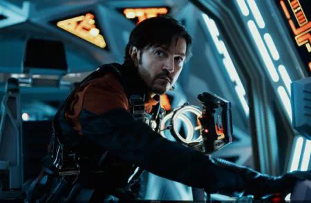 Diego Luna en Andor