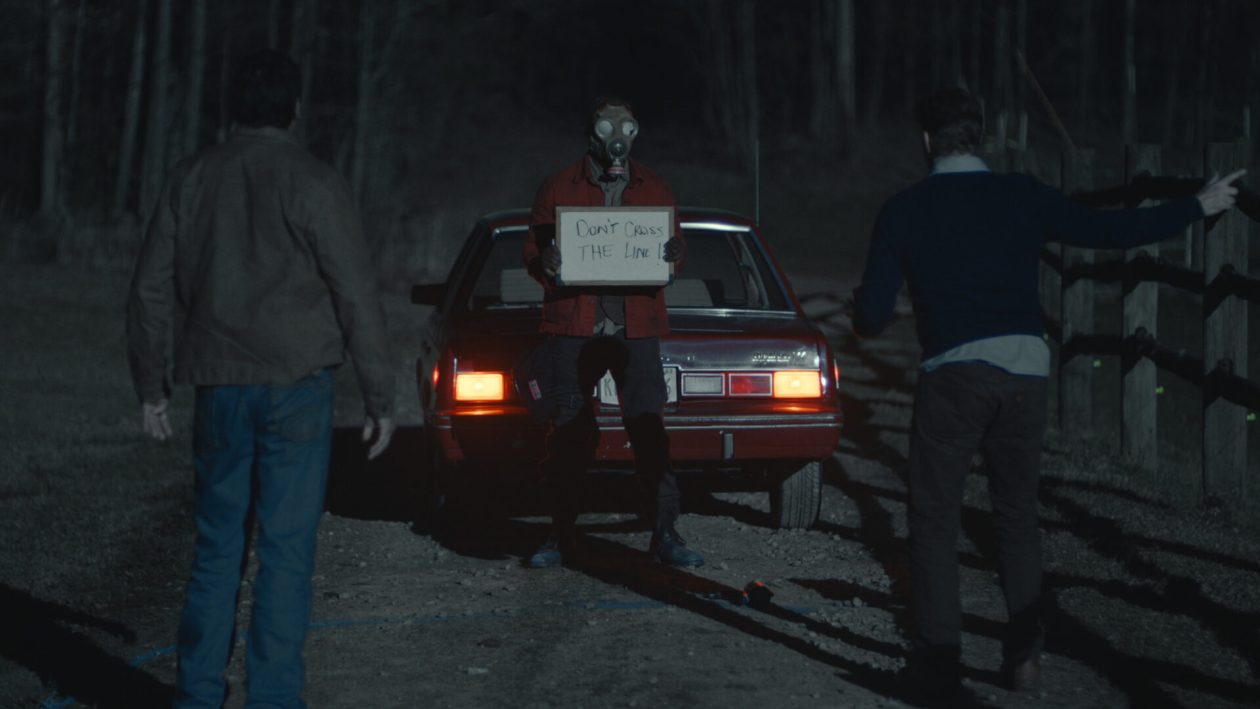 1746698570 402 Taza critica de un horror que se ahoga en una