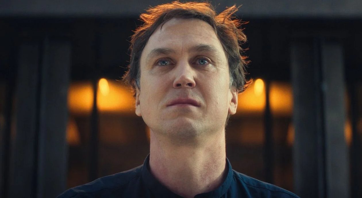 1747116139 738 La pelicula sobre Jean Moulin con Gilles Lellouche amplia su