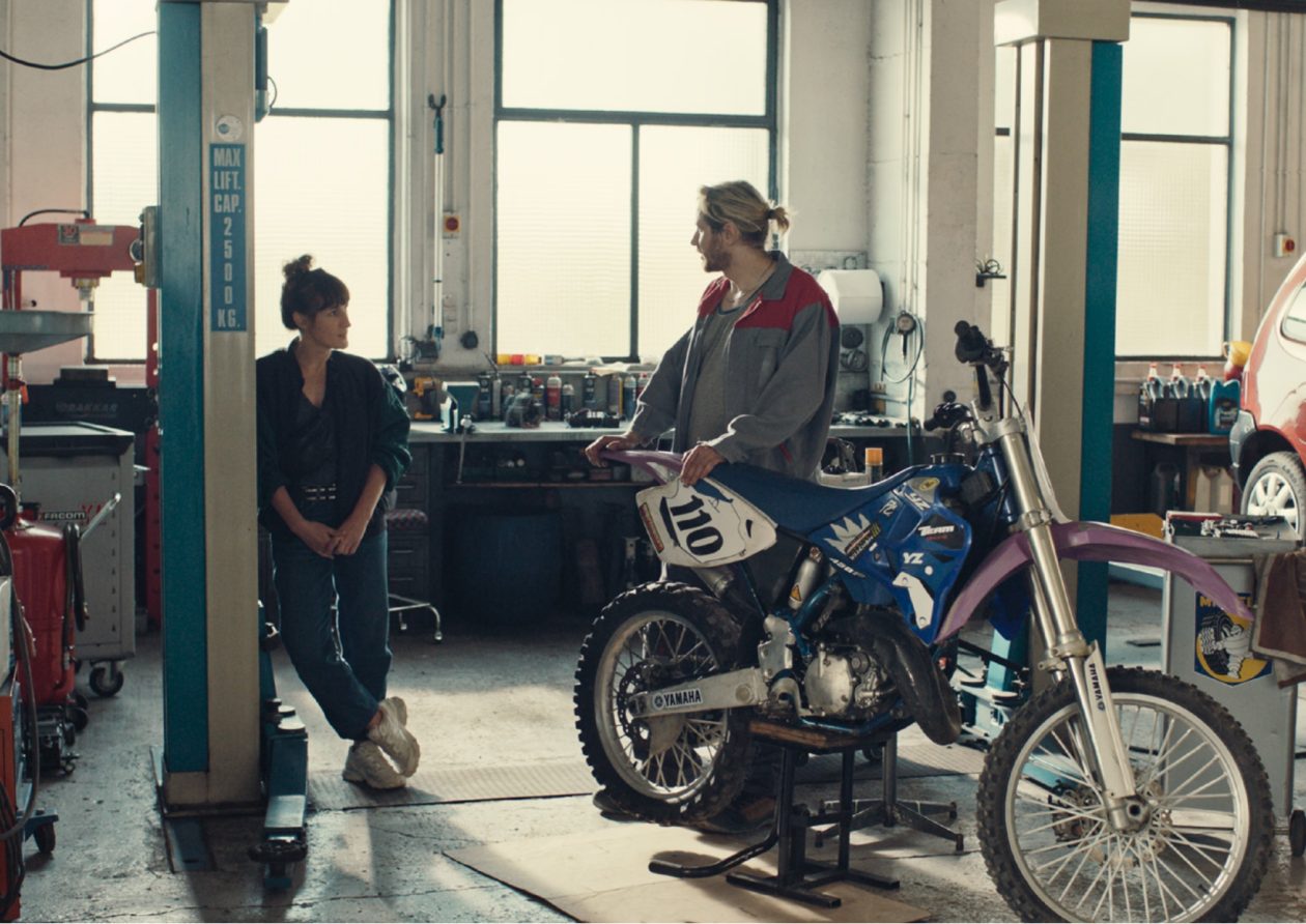 1747178139 585 Partir un dia critica en cancion para abrir Cannes