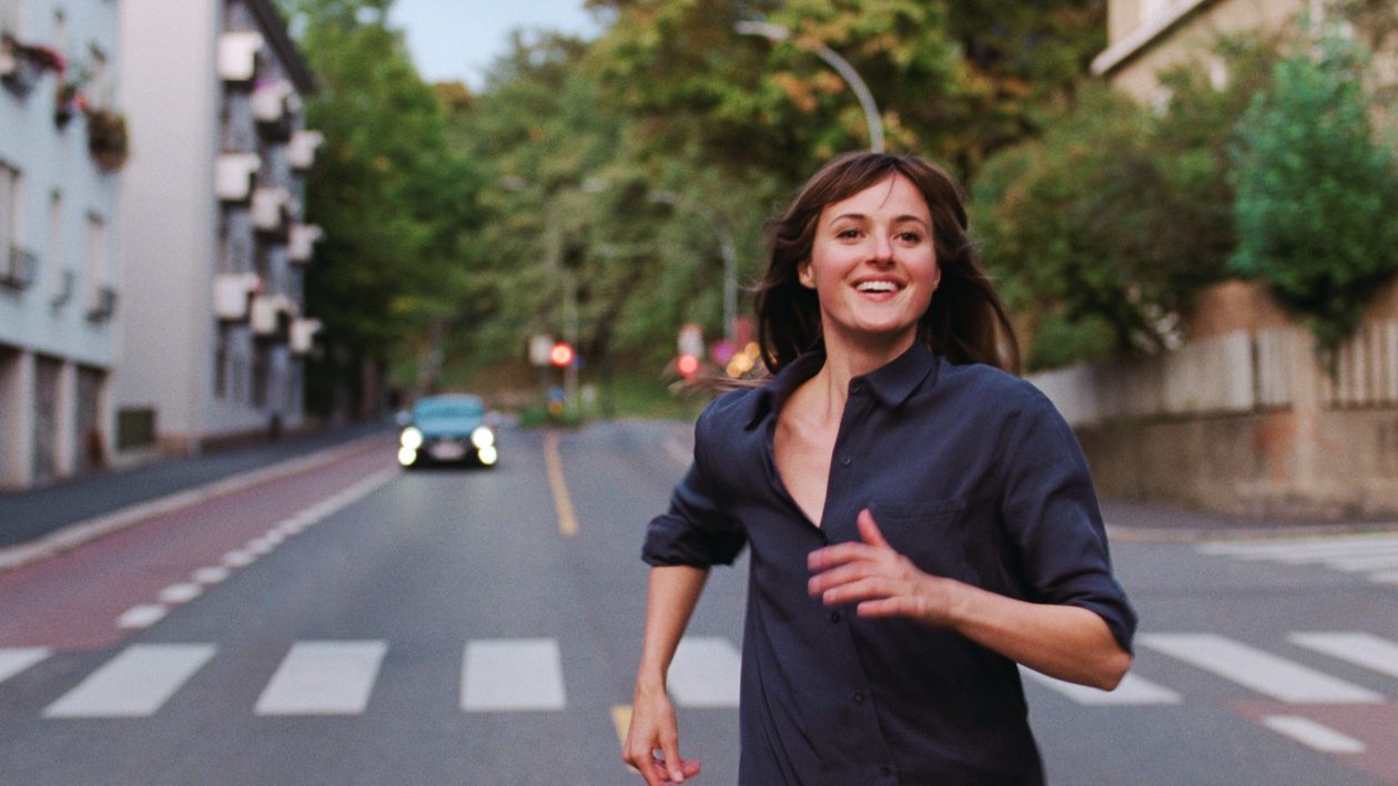 Julie (en 12 capítulos) Renate Reinsve