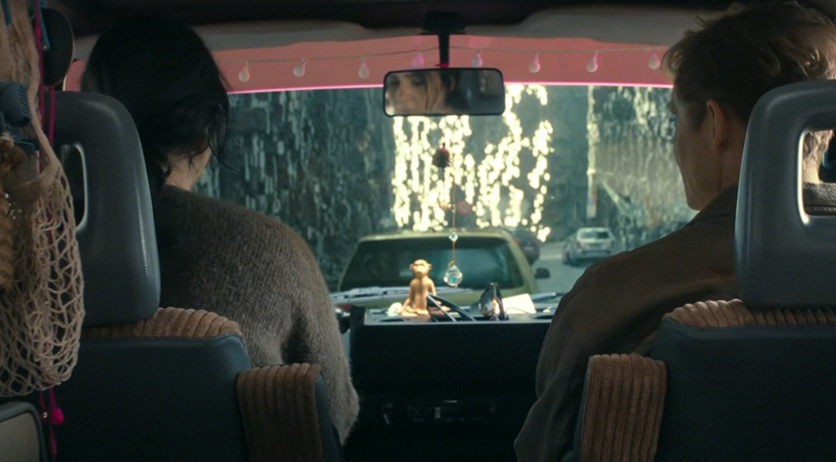 Brick: Explicación del final de la película Netflix! Muro ?