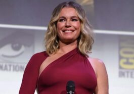 ¡Rebecca Romijn revela que el guión de Avengers Doomsday ha terminado!