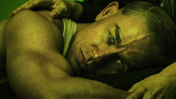 Monstruo La historia de Ed Gein: Charlie Hunnam perturba en pervers monstruoso