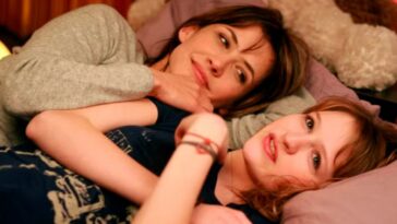 LOL (2008): ¡Resumen y explicación del final!